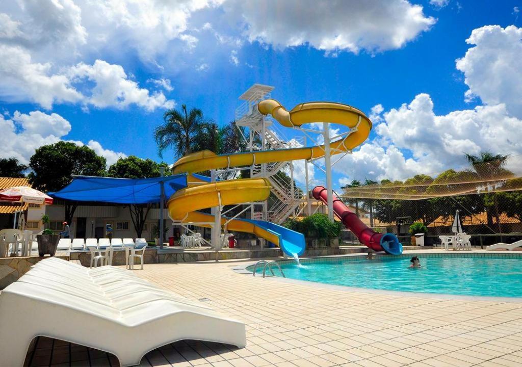 Resort Internacional Diroma Caldas Novas Dış mekan fotoğraf